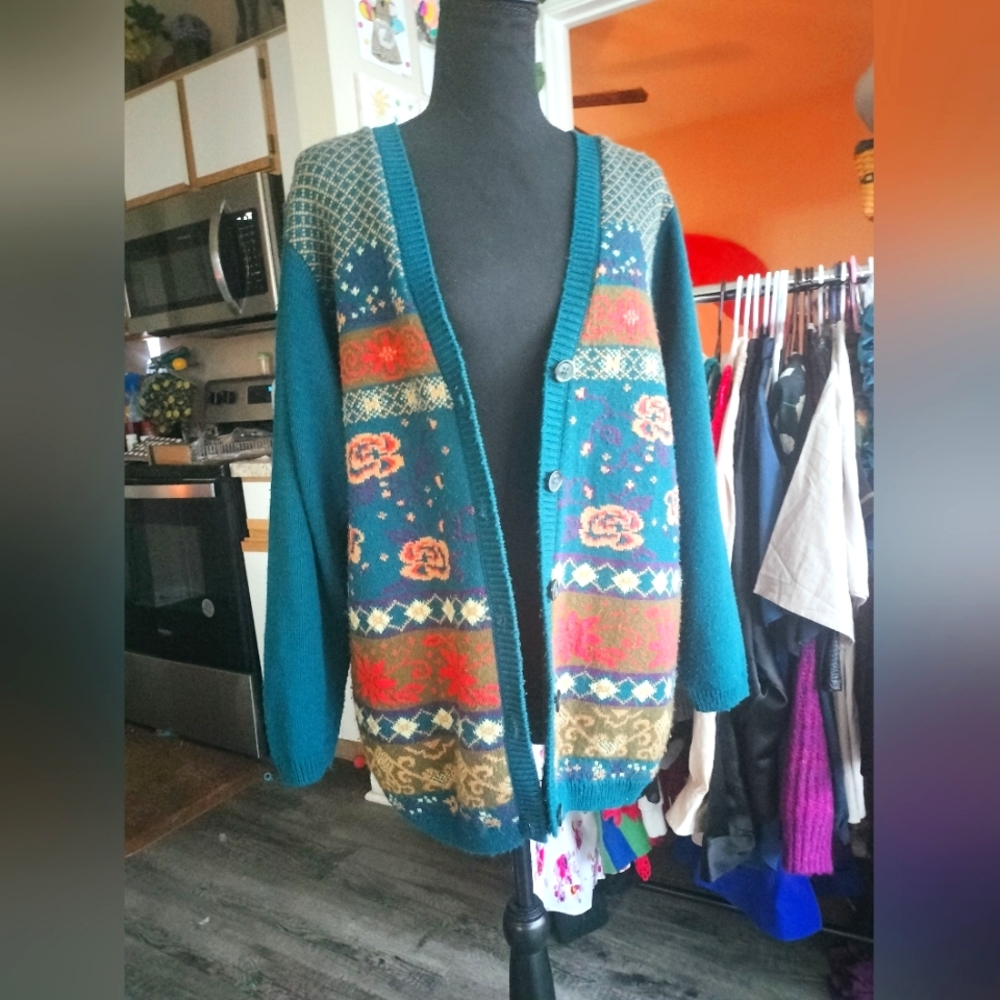 Alfred Dunner vintage cardigan. Small.